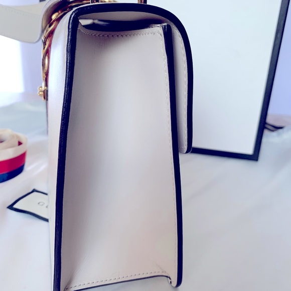 ❤️❤️SOLD❤️❤️Gucci sylvie floral dual strap bag - Picture 5 of 11